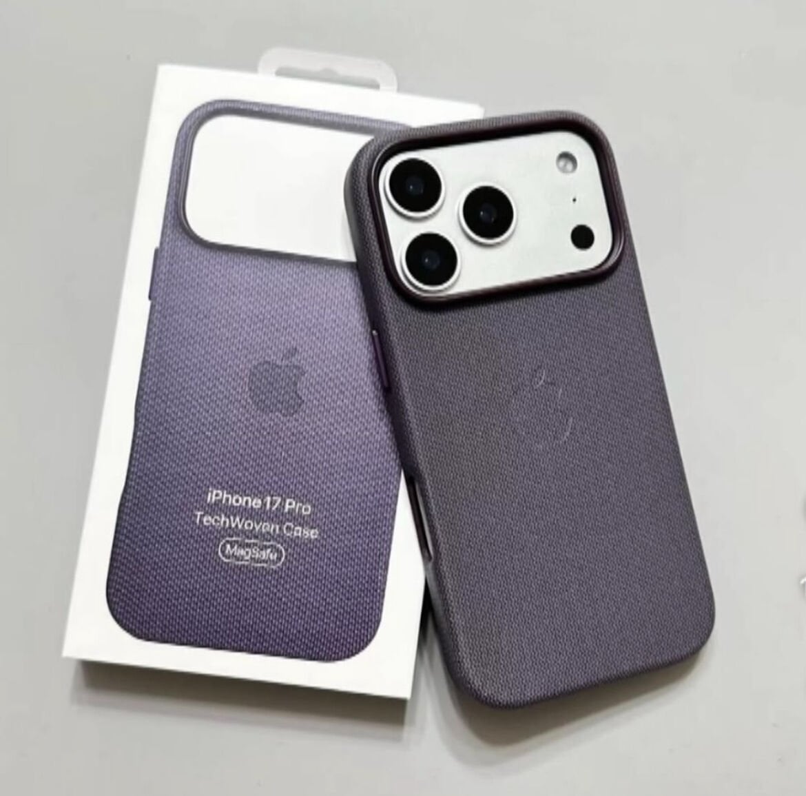 iPhone TechWoven Deri MagSafe Kılıf - Mor