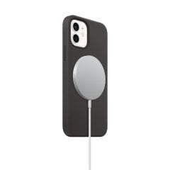 iPhone MagSafe Şarj Aygıtı Apple Tasarımlı
