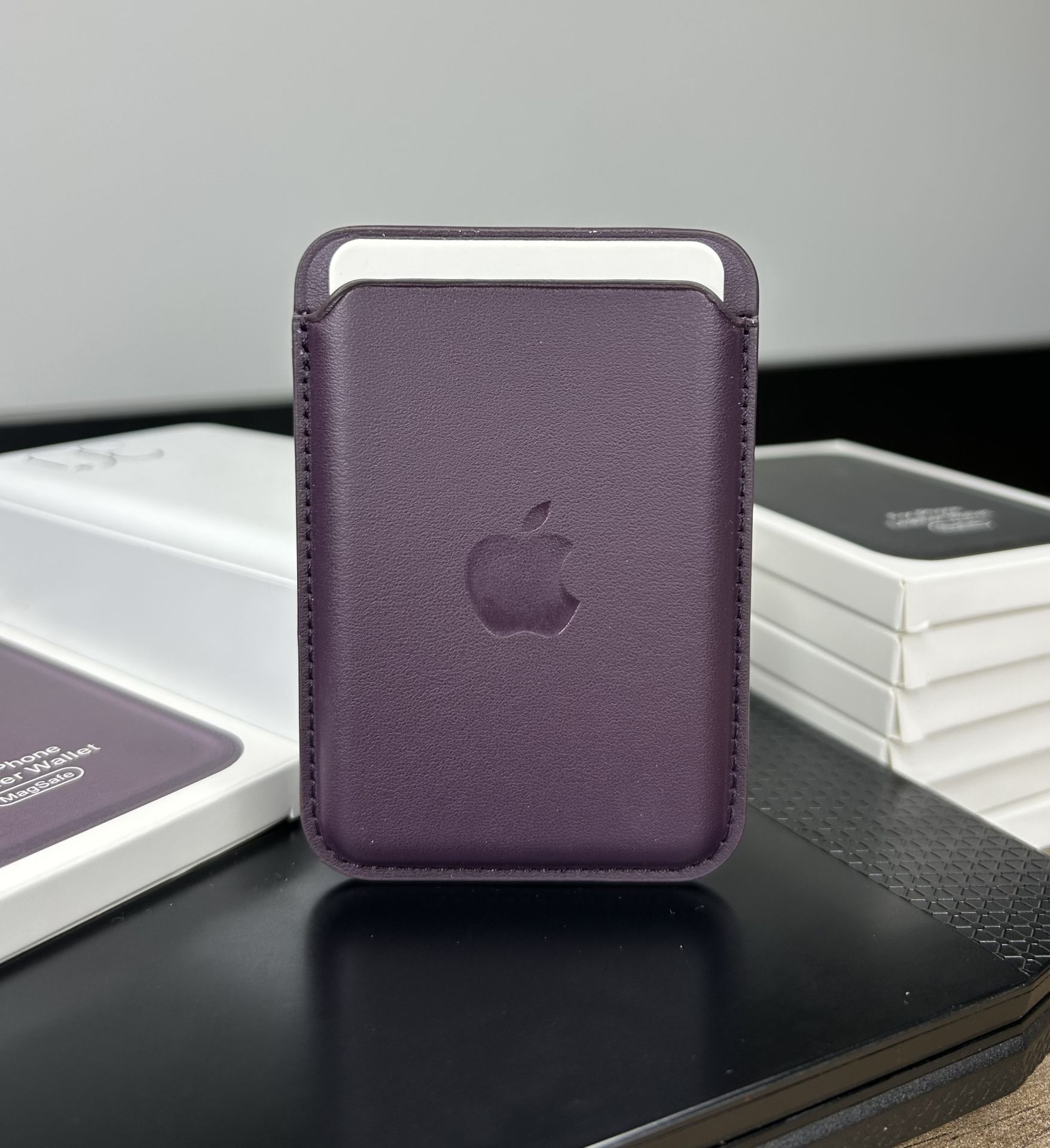 Apple MagSafe Özellikli Deri Cüzdan - Derin Mor