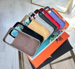 iPhone Kadife MagSafe Kılıf - Gold