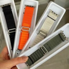 Apple Watch Alpine Loop Kordon - Turuncu/Yıldız Işığı