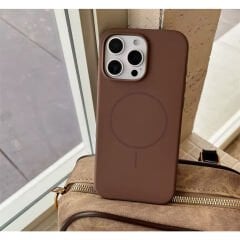 iPhone Slim MagSafe Silicon Kılıf - Brown