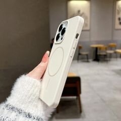 iPhone Slim MagSafe Silicon Kılıf - Bej