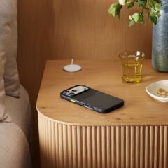 iPhone Beats Rugged Kılıf - Everest Siyahı