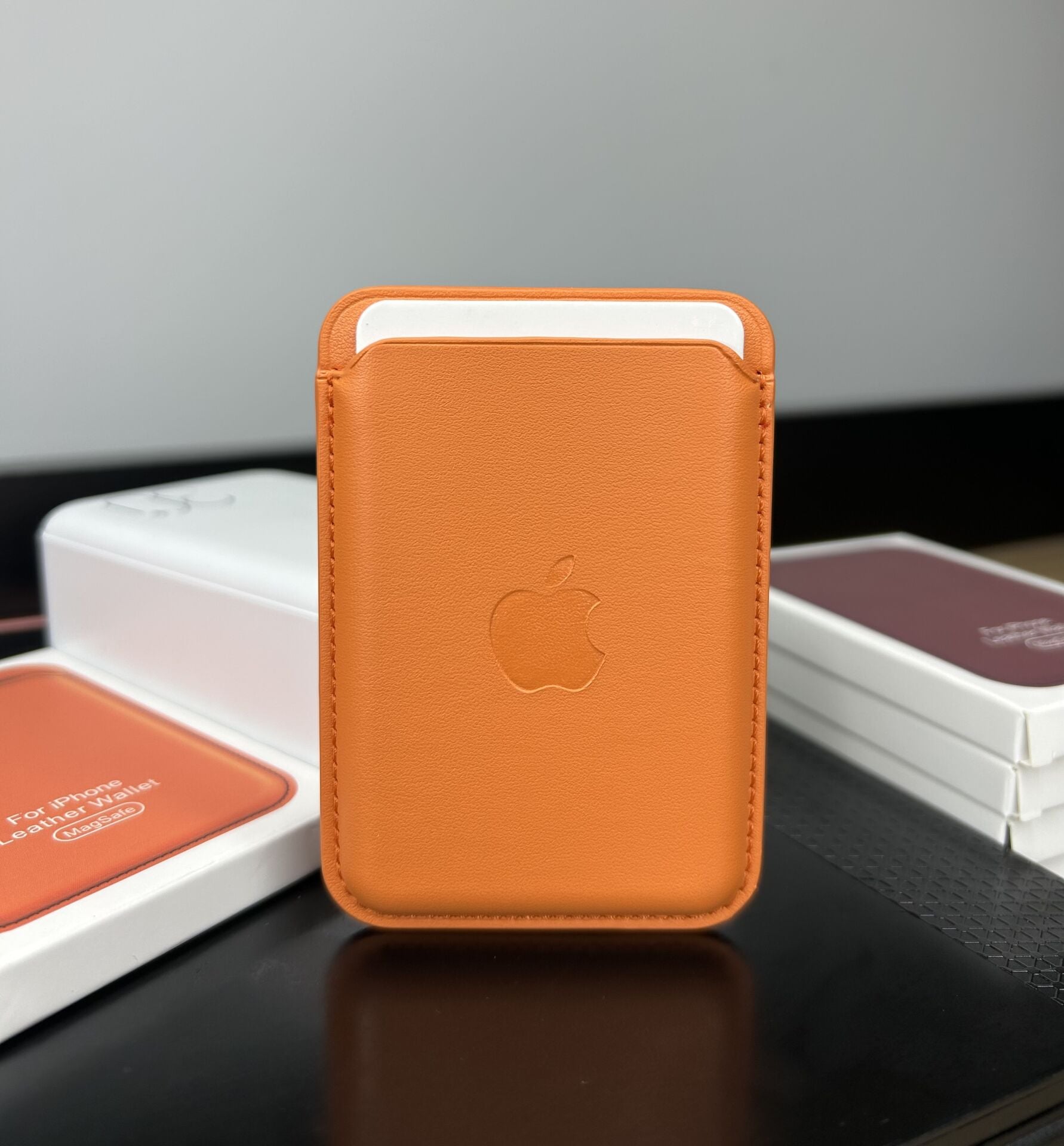 Apple MagSafe Özellikli Deri Cüzdan - Turuncu