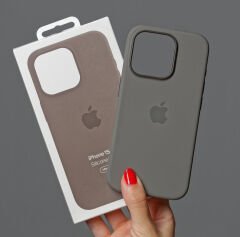 iPhone MagSafe Özellikli Silicon Kılıf - Titanyum Gri