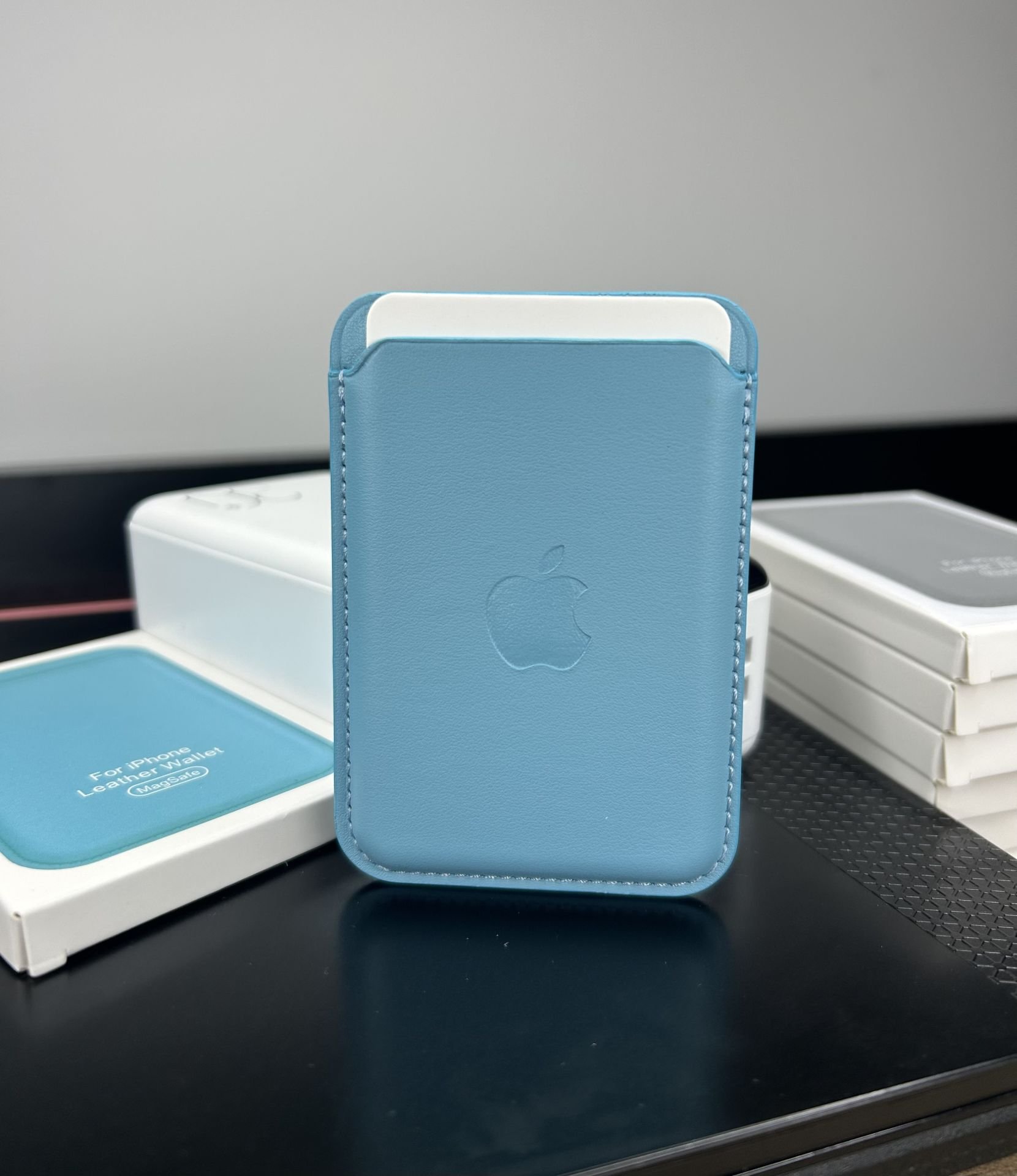 Apple MagSafe Özellikli Deri Cüzdan - Turkuaz Mavi