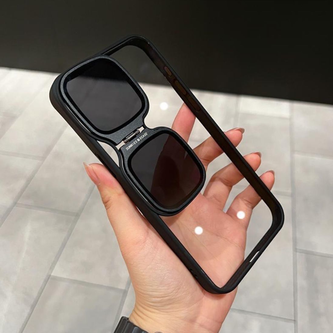 iPhone Sun Glasses Kılıf - Siyah