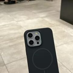 iPhone Slim MagSafe Silicon Kılıf - Siyah