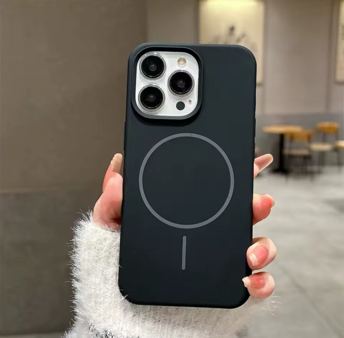 iPhone Slim MagSafe Silicon Kılıf - Siyah