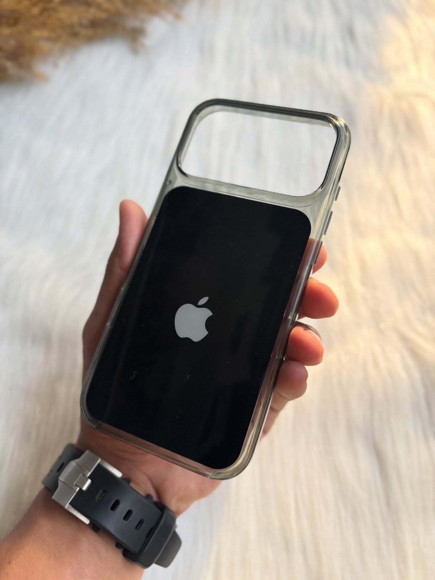 İphone Lansman Clear MagSafe Kılıf - Black