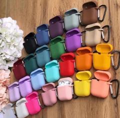 Airpods 2.Nesil Kancalı Silicon Kılıf - Siyah