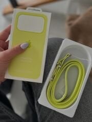 iPhone MagSafe Özellikli Silicon Kılıf - Neon Sarı