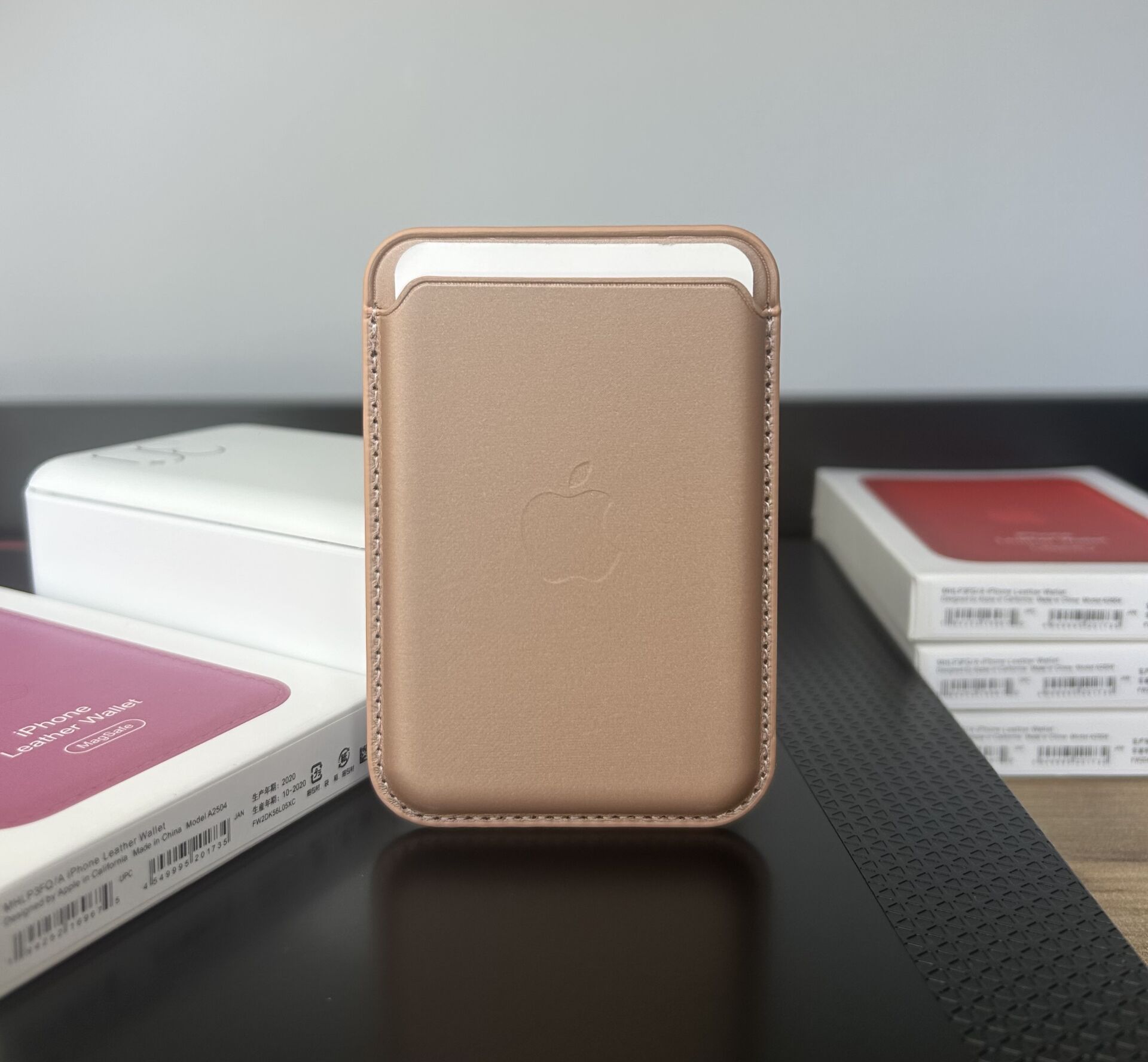 Apple MagSafe Özellikli Deri Cüzdan - Rose Gold