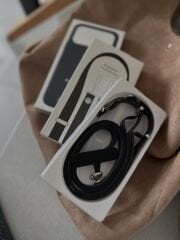 Apple Çapraz Askı - Siyah