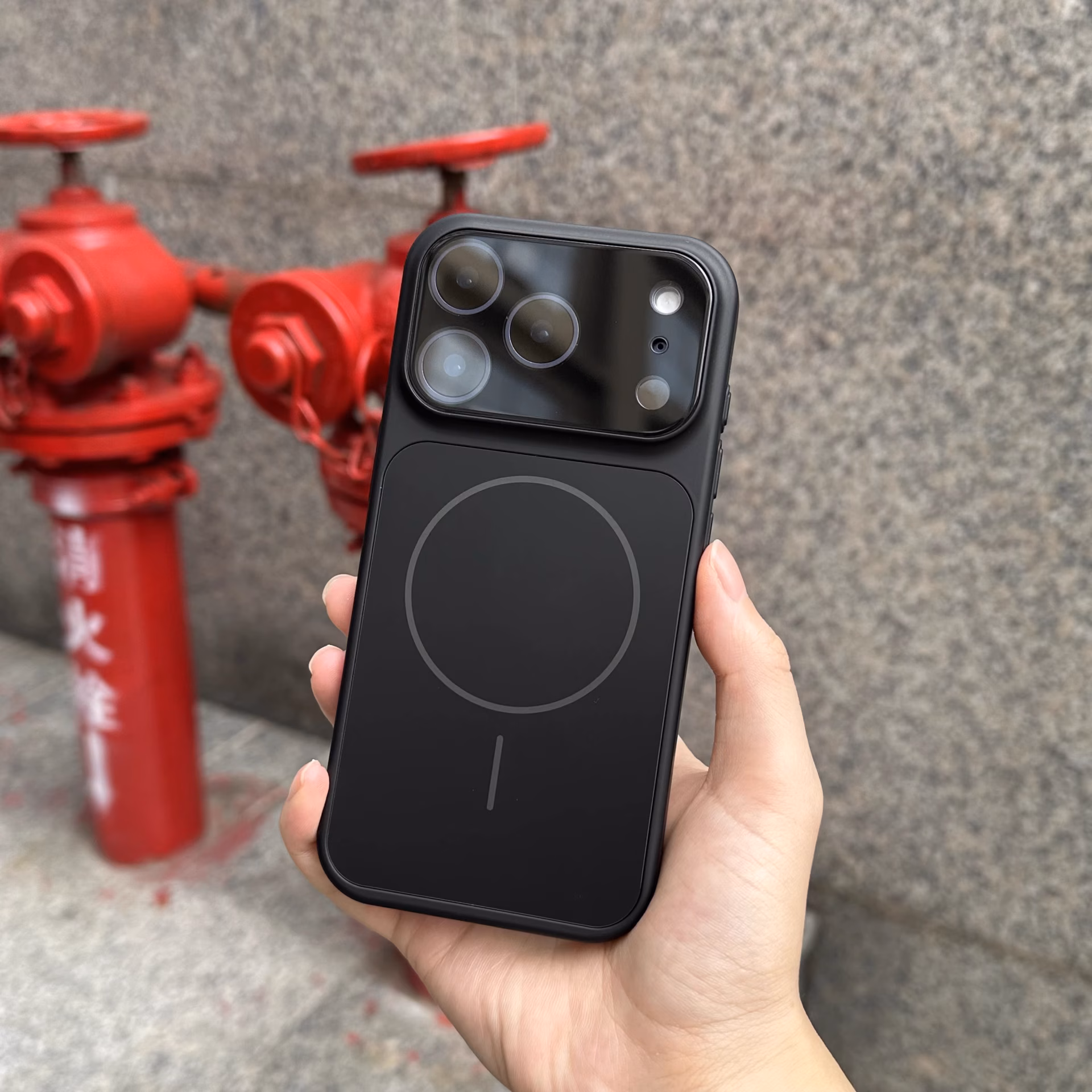 iPhone AG 17 Görünümlü Kılıf - Siyah