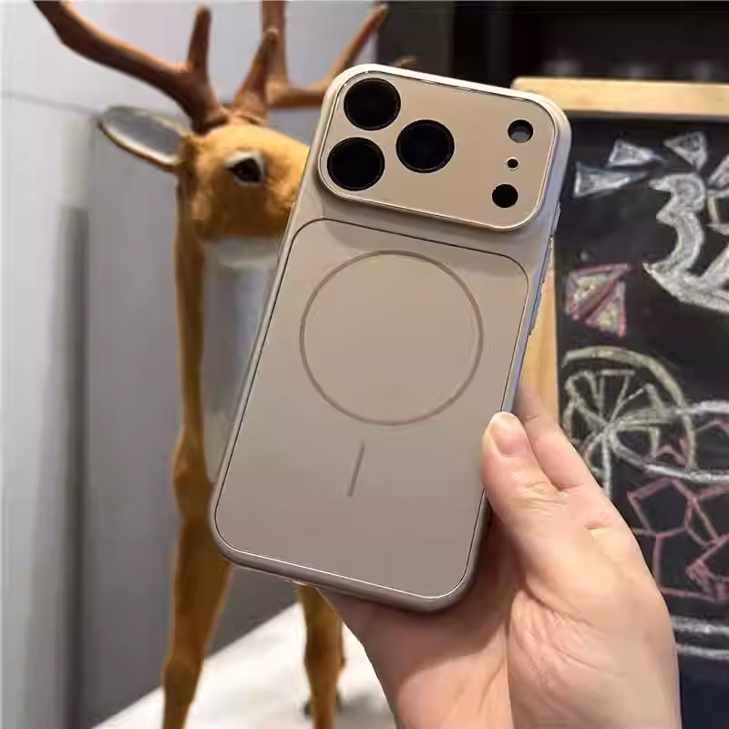 iPhone AG 17 Görünümlü Kılıf - Çöl Titanyum